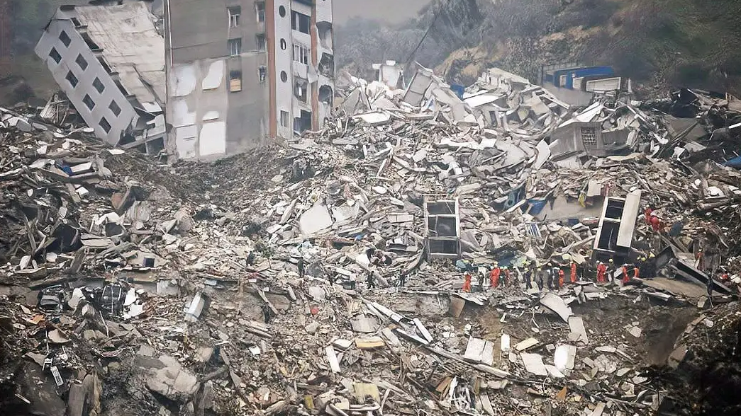 配图